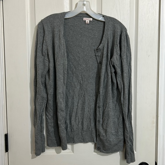 Grey America Women’s Cardigan Size M - Picture 1 of 3
